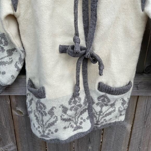 Alafoss of Iceland Ice Wool Jacket Cream and Gray Tie Front Pockets Hooded - Picture 6 of 12